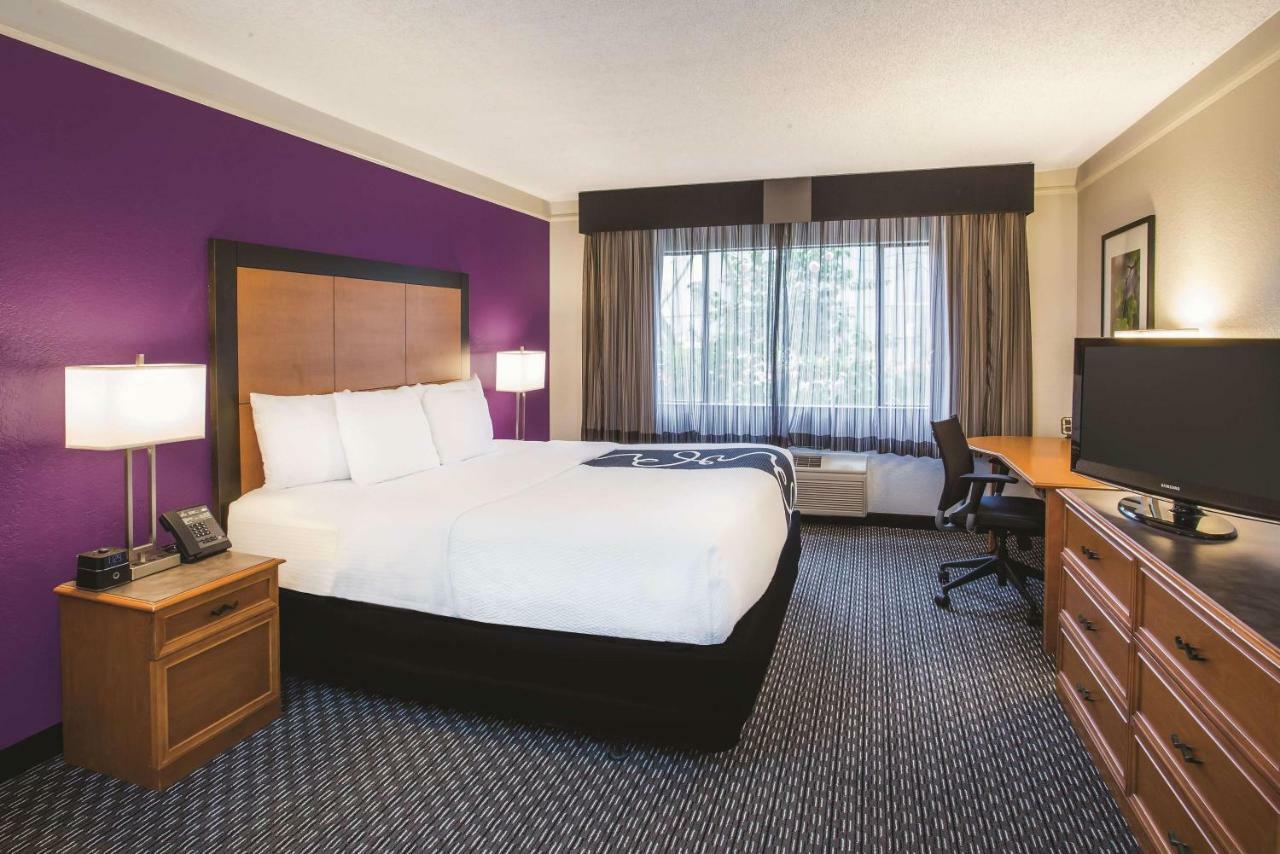 La Quinta By Wyndham Seattle Bellevue / Kirkland Ξενοδοχείο Εξωτερικό φωτογραφία